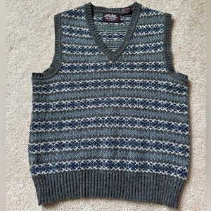 Vintage blue and grey sweater vest